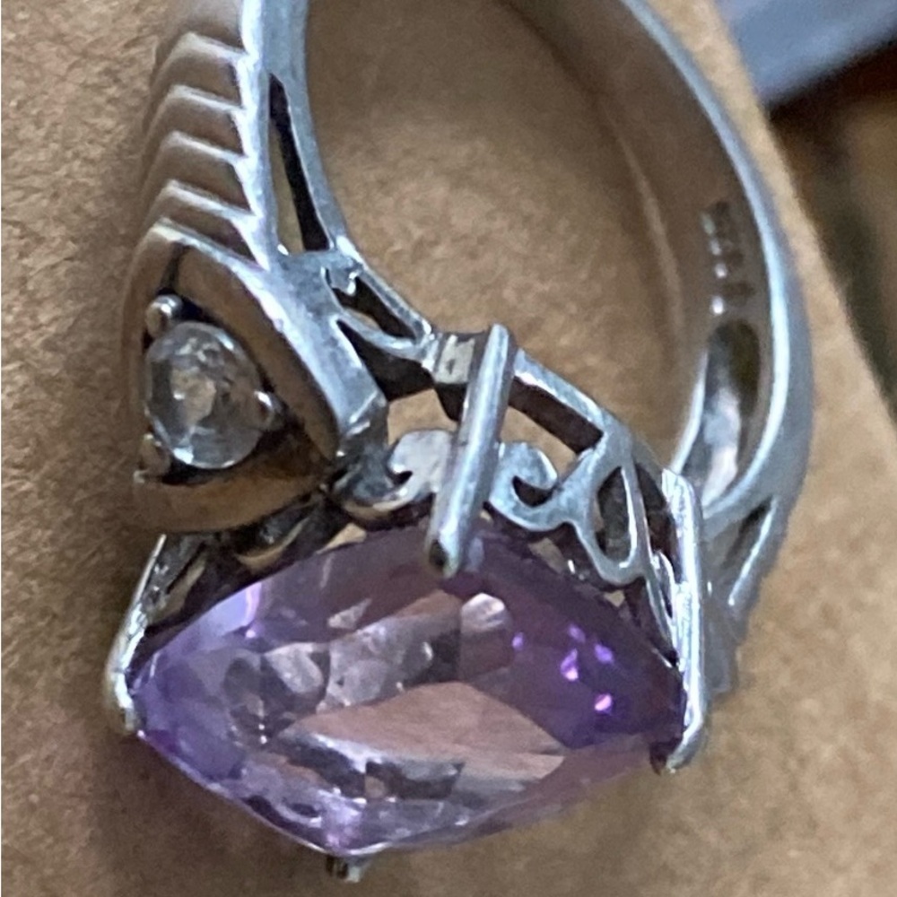 Thailand 925 Silver and Purple Gemstone or Glass Ring